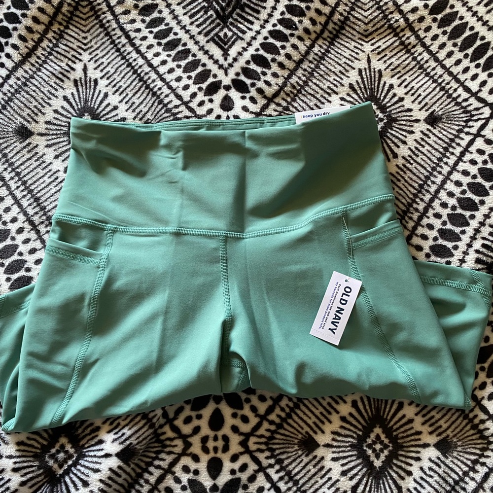 🆕 High Rise Powesoft Bike Shorts Size M 8” inseam - Picture 3 of 13